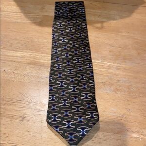 Silk 100% Elegant Black,blue and brown Patterned Men's Tie